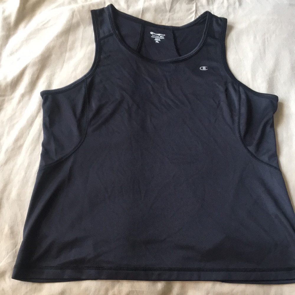 NWOT champion double dry tank XL
